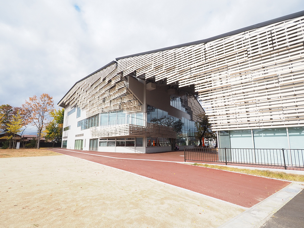 トキっ子スタッフ調査隊!図書館等複合施設「まちやま」に行ってきました!|トキっ子くらぶ – にいがた子育て応援団|グローカルマーケティング